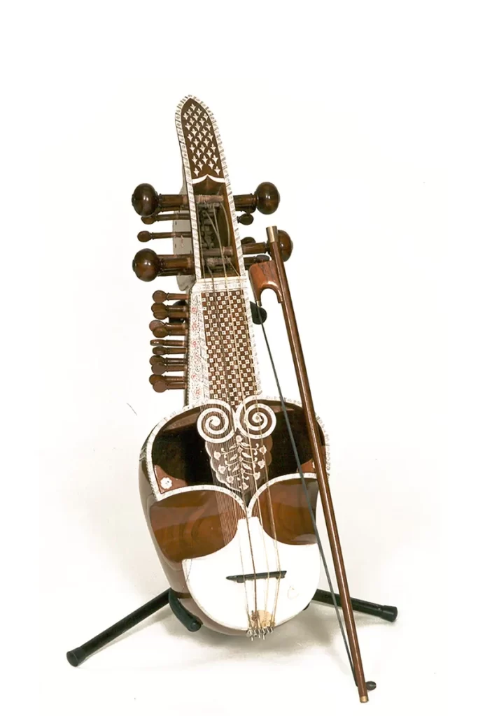 Saranda Instrument